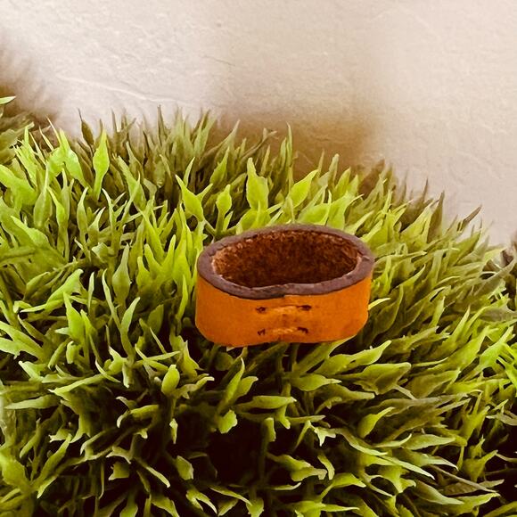 Dooney and Bourke Purse Leather Loop - Picture 2 of 3